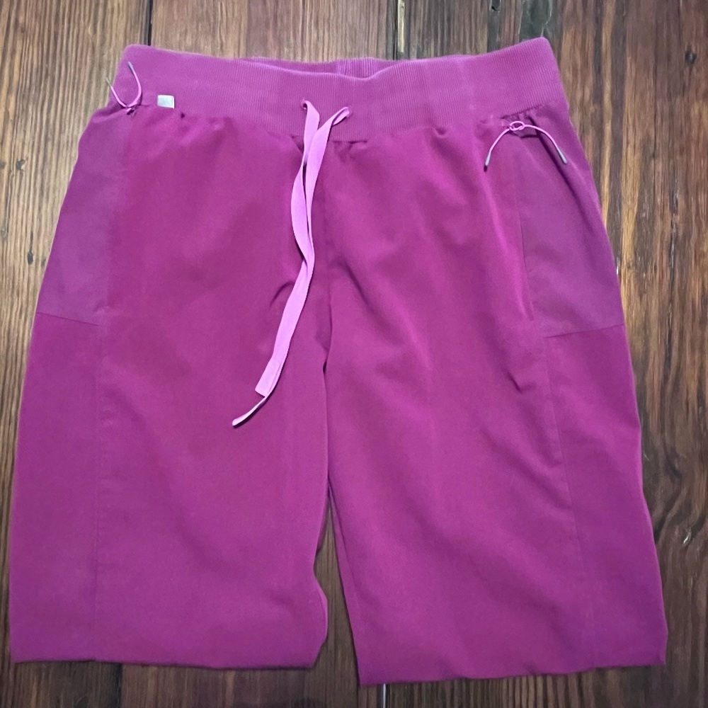 Figs scrubs set
